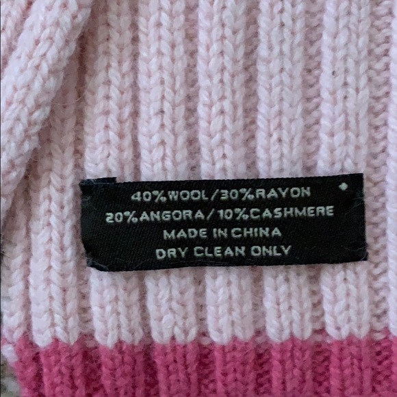 NWOT Coach Hat and Scarf Set - Picture 2 of 3